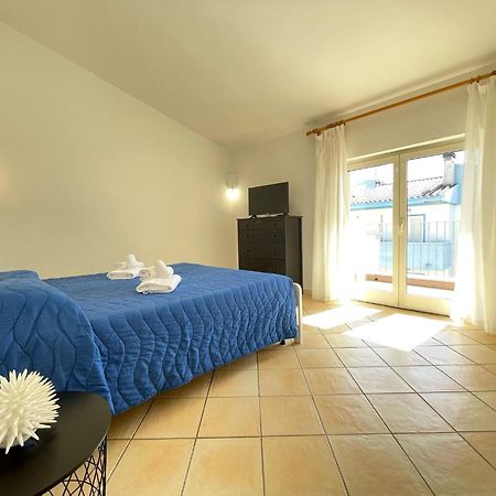 Residence Ponente Санта-Тереза-Галлура Экстерьер фото