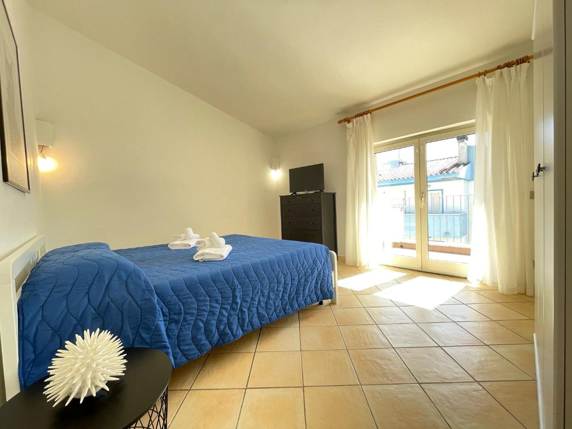 Residence Ponente Санта-Тереза-Галлура Экстерьер фото